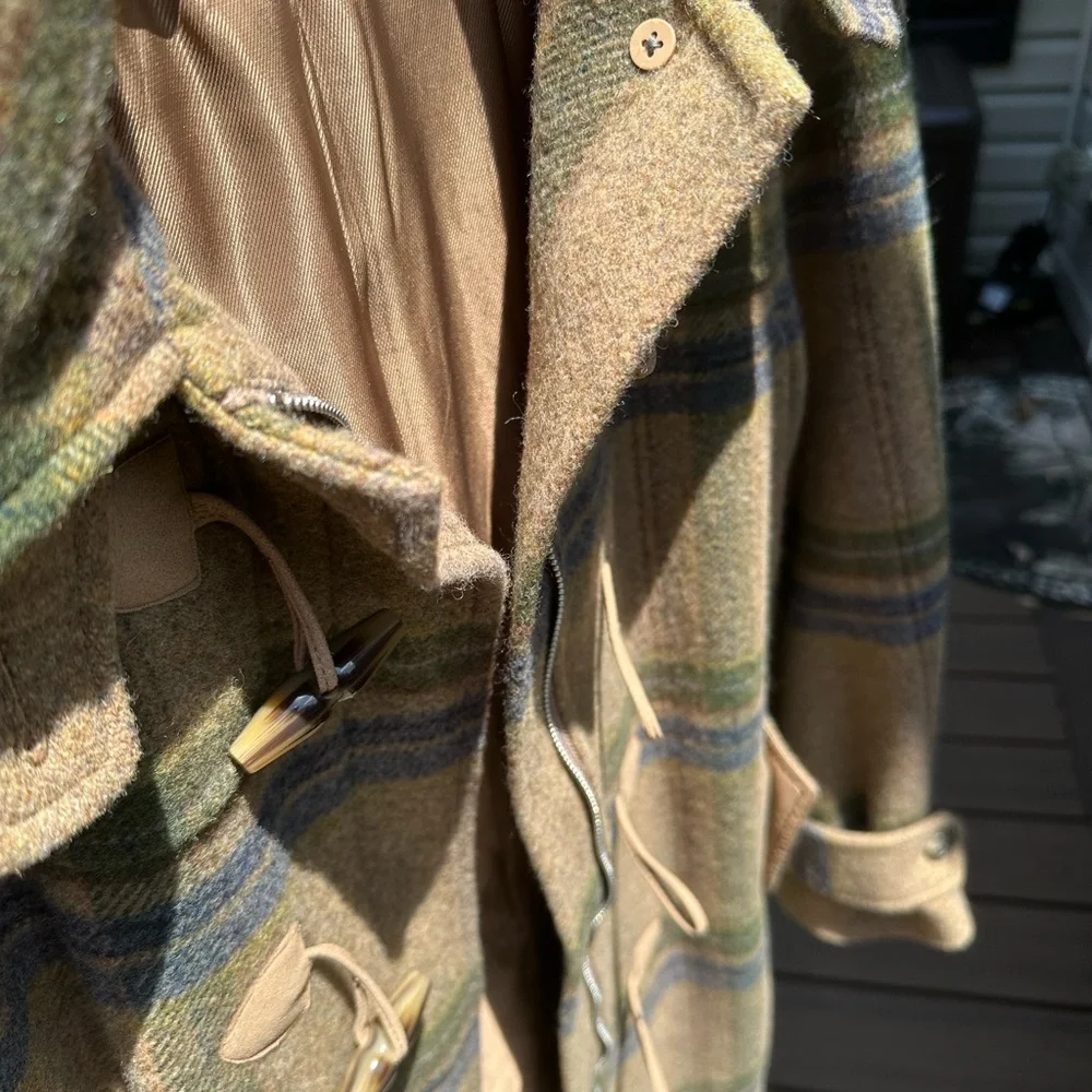 Ralph Lauren Brown and Green Duffle Coat with Classic Design - Picture 8 of 9